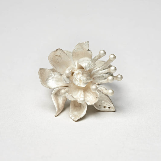 White lotus flower Ring (Nelumbo nucifera)- [晿Cheng]