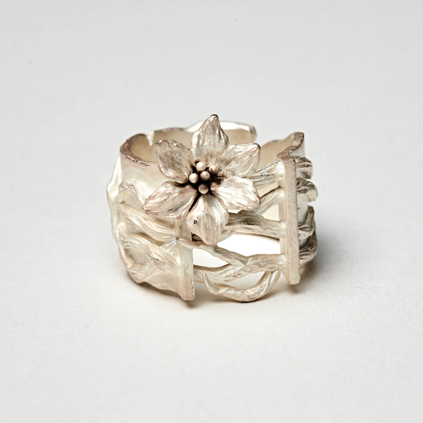 Collection: Fiancée "Floriography Ⅳ" Ring - [晿Cheng]
